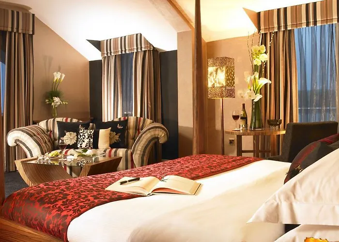 Inchydoney Island & 4* Clonakilty