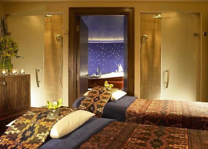 Inchydoney Island & 4*